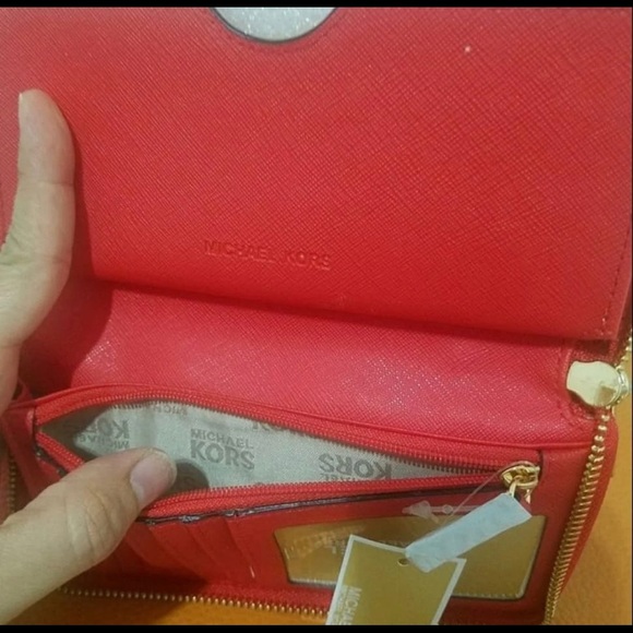 Michael Kors wallet iPhone large Red New - Picture 4 of 8